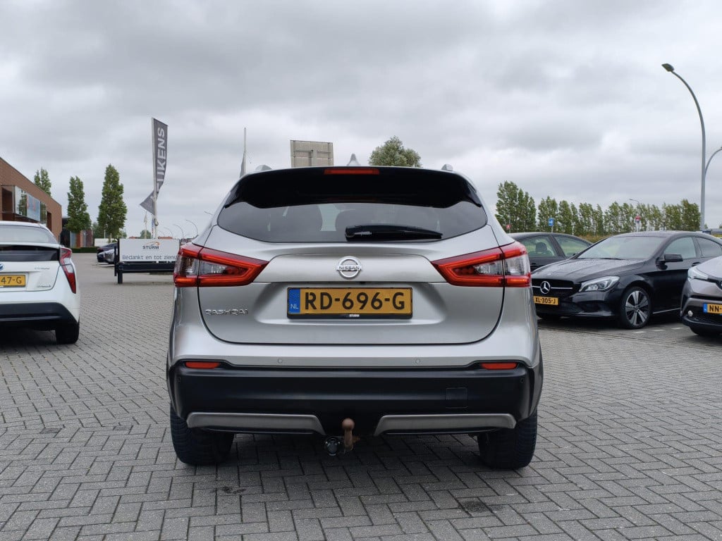 Nissan Qashqai 1.6 n-connecta