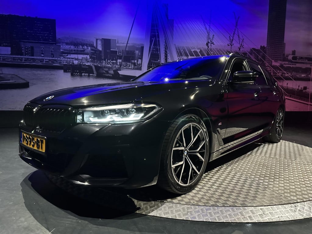 BMW 5 Serie touring 520i high executive m-pakket *camera*leer*