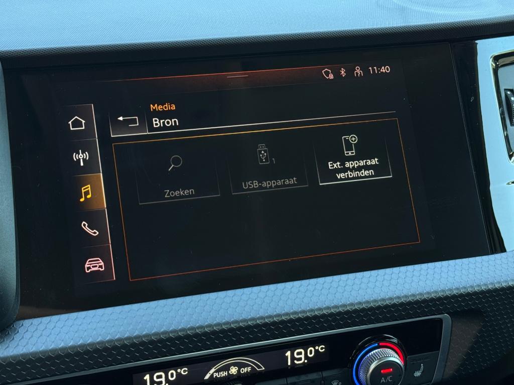 Audi A1 Sportback 25 tfsi s-edition * matrix led * stoelverwarming * adapti
