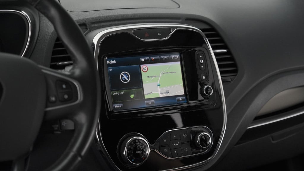 Renault Captur tce 120 dynamique | trekhaak | camera | r-link navigatie | p
