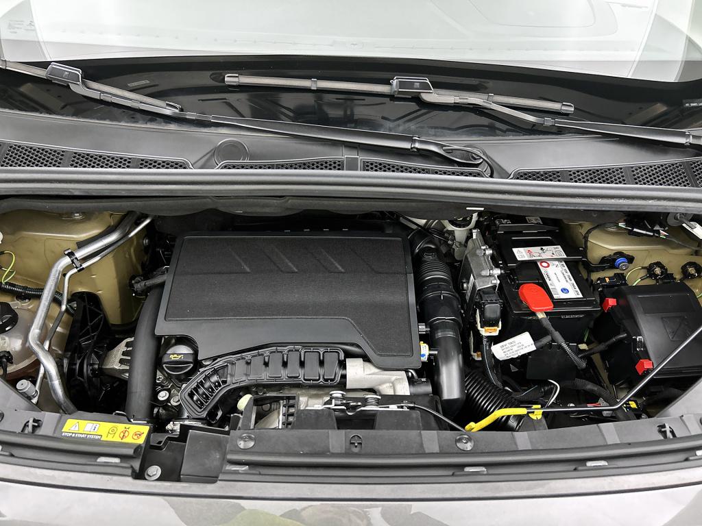 Citroen Berlingo 110 pk feel | rijklaar | trekhaak | parkeersensoren achter