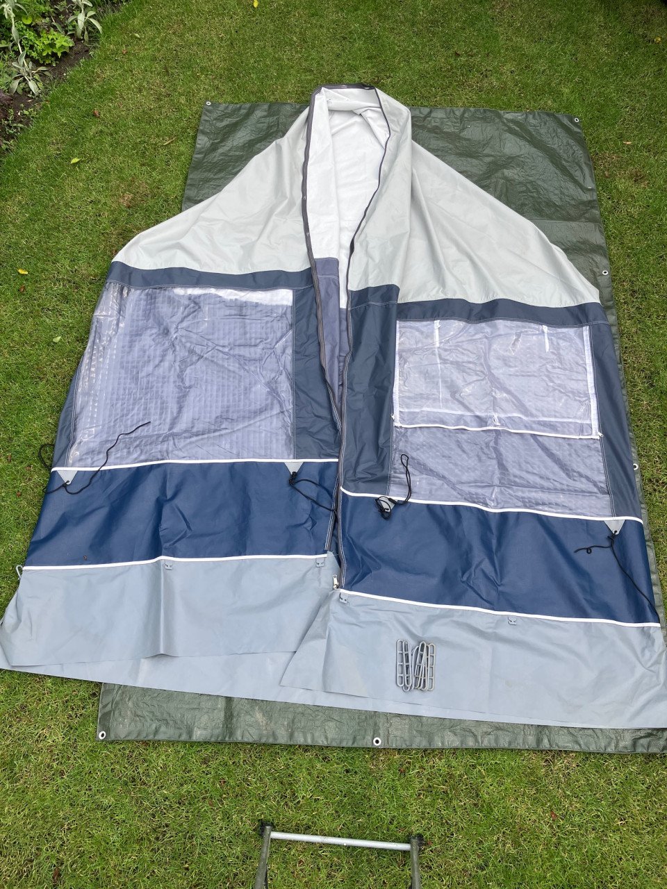 Te koop: Doréma Bergamo uitbouw en slaapcabine