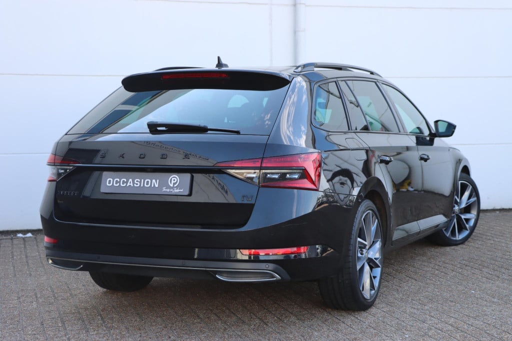 Skoda Superb combi 1.4 tsi iv sportline business