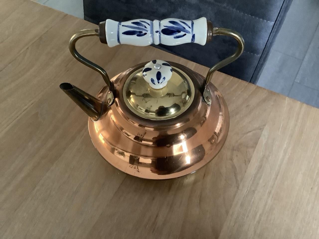 Koperen keteltje