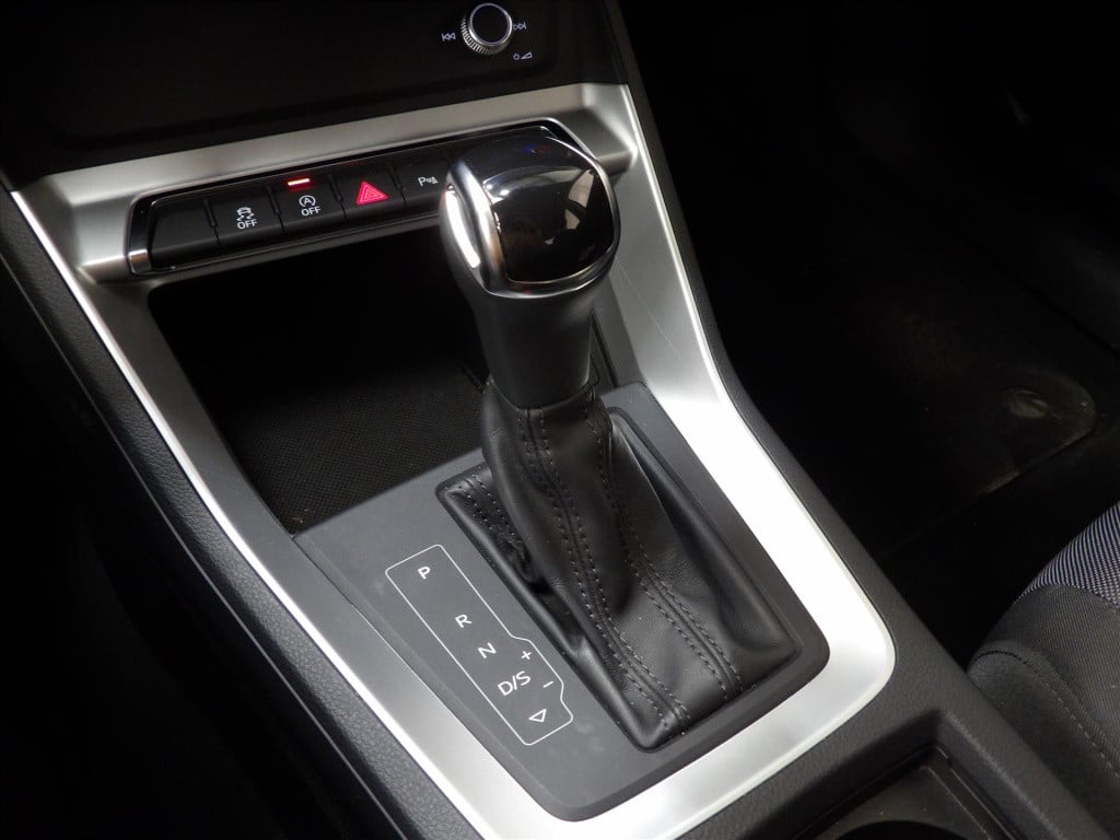 Audi Q3 35 tfsi 150pk s tronic advanced exterieur