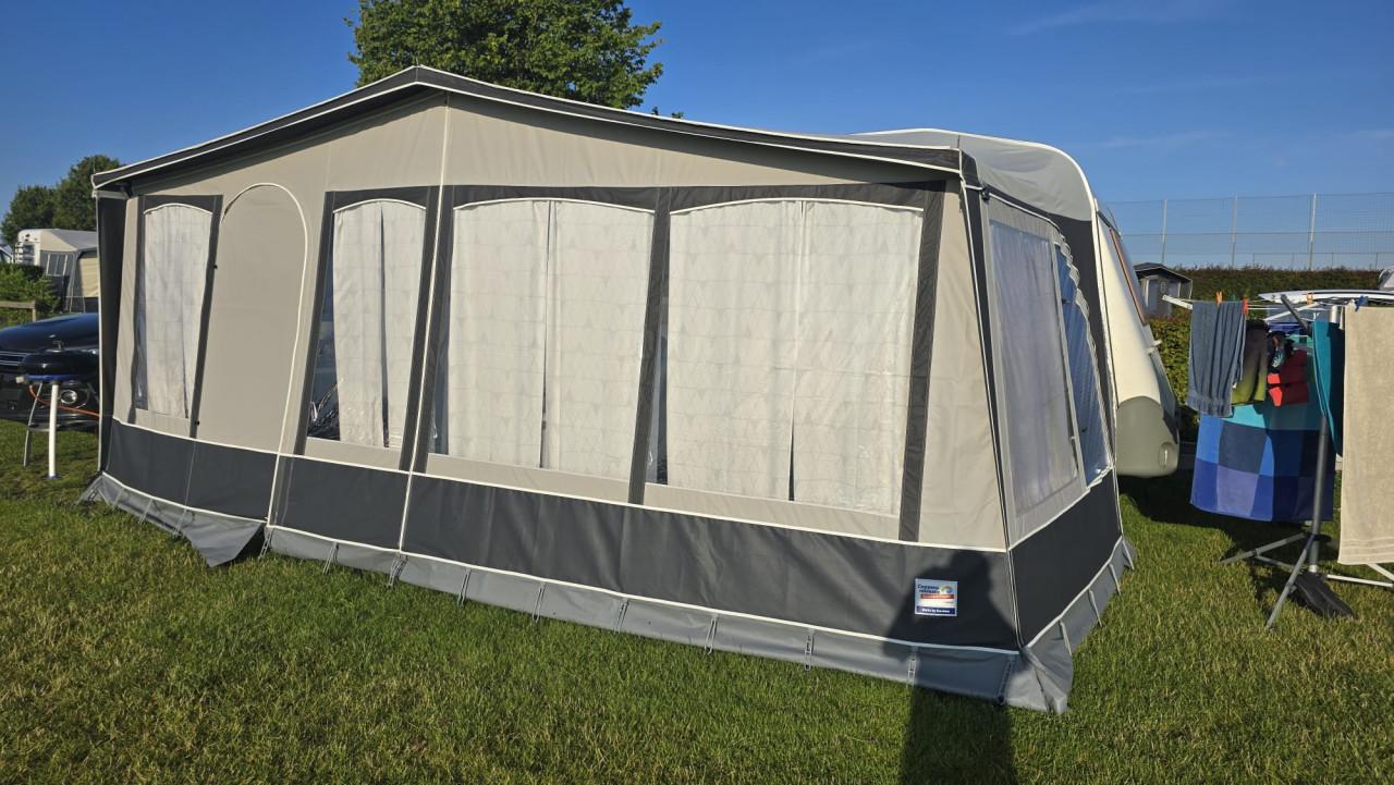 Dorema madrid 240 maat 13 (950-975cm)
