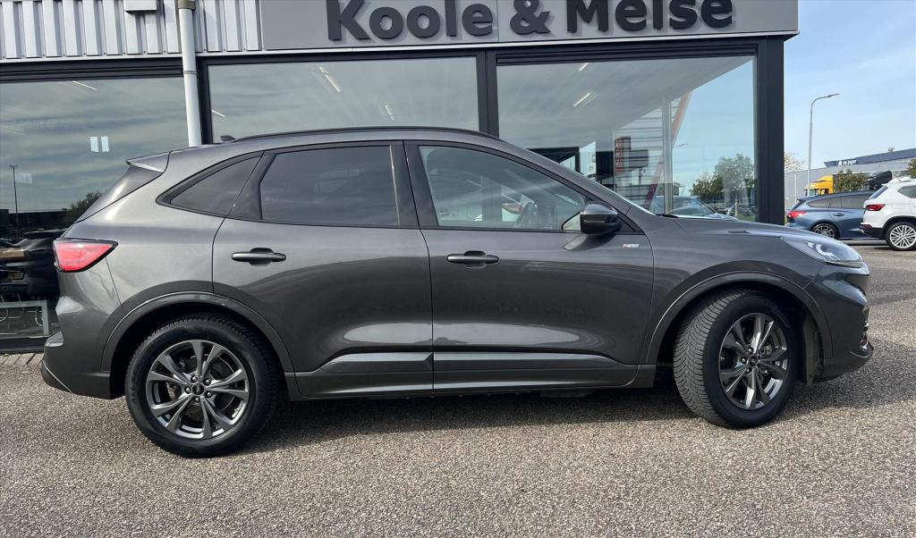 Ford Kuga 2.5 phev e-cvt 225pk st-line x , trekhaak , winterpack ( voorruit
