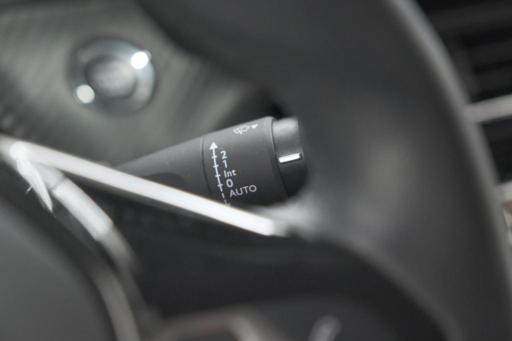 Peugeot 208 puretech 100 allure pack | parkeersensoren | apple carplay | st