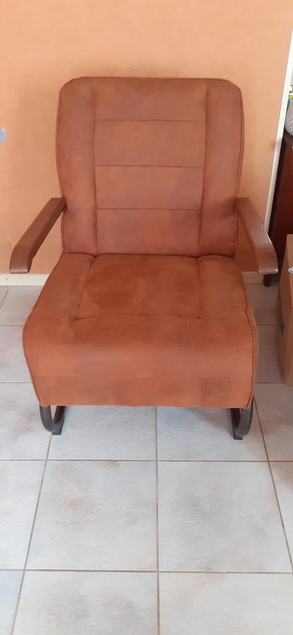 Fauteuils Zo Goed Als Nieuw, 2 stuks, Zeer Comfortabel. Nieuwprijs 369 p st