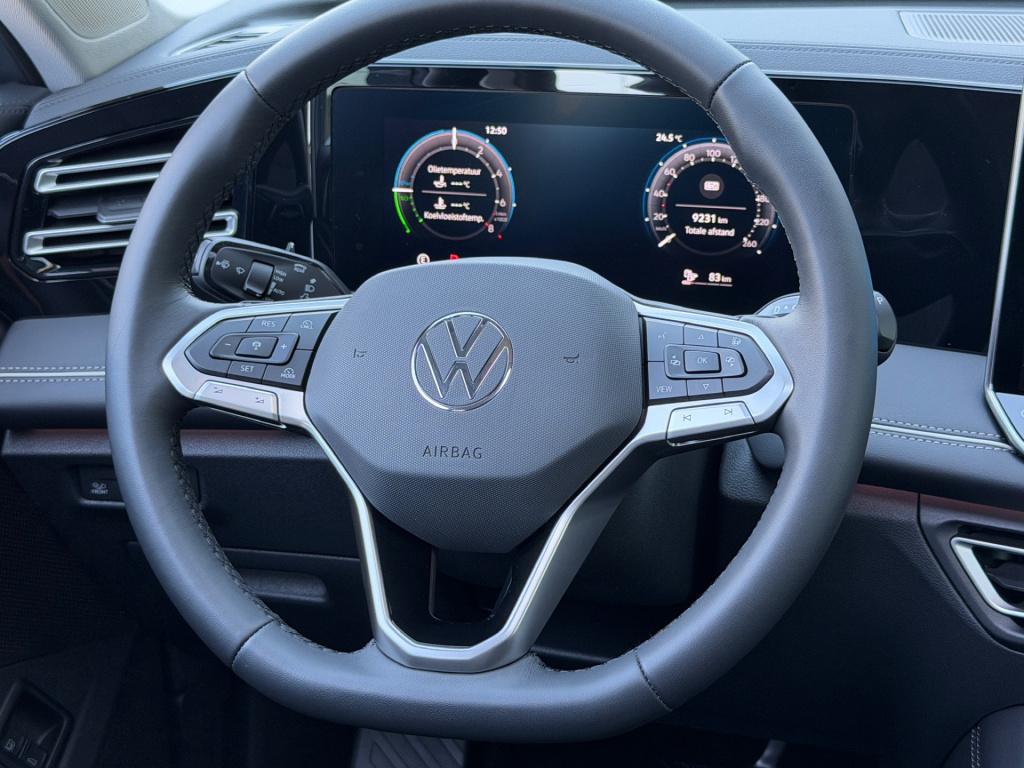 Volkswagen Tiguan 1.5 ehybrid elegance | panoramadak | iq light | dode hoek