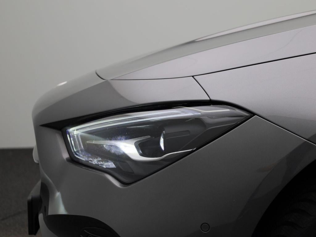 Mercedes-Benz Cla shooting brake 250 e luxury line | stuurverwarming | appl
