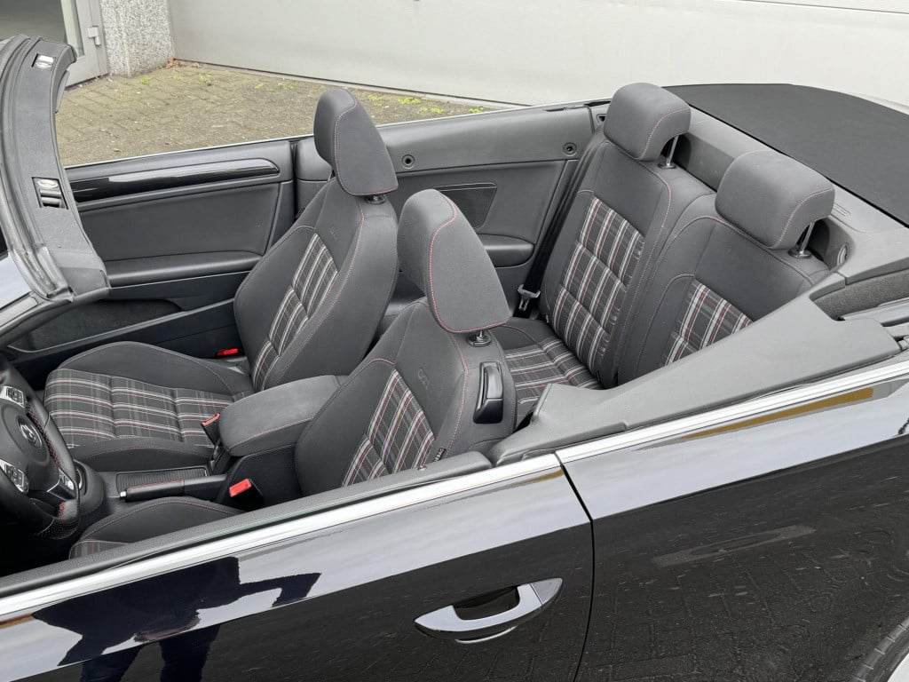 Volkswagen Golf cabriolet 2.0 tsi gti dsg