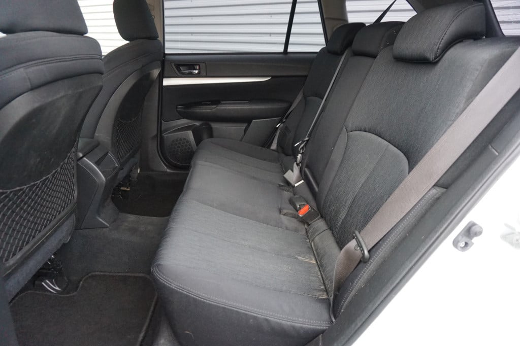 Subaru Legacy touring wagon 2.0i intro automaat - climate / navi / cruise /