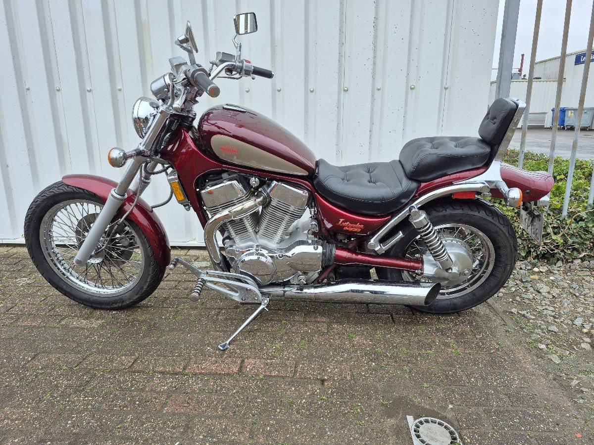 Suzuki Intruder VS1400, mooie chopper