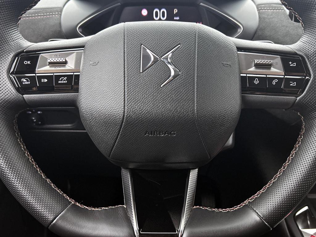 Ds Ds 3 130pk automaat performance line | rijklaar | 360 camera | keyless s
