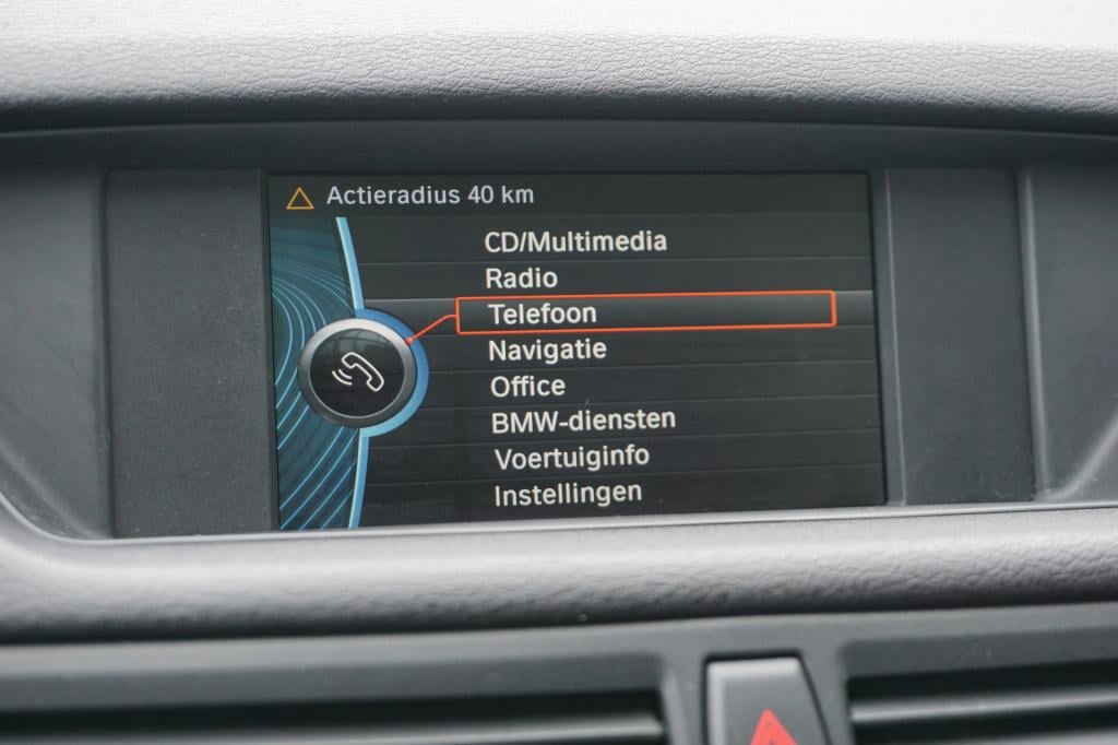 BMW X1 sdrive18i executive airco / navi / cruise / parkeers. / elektr. rame