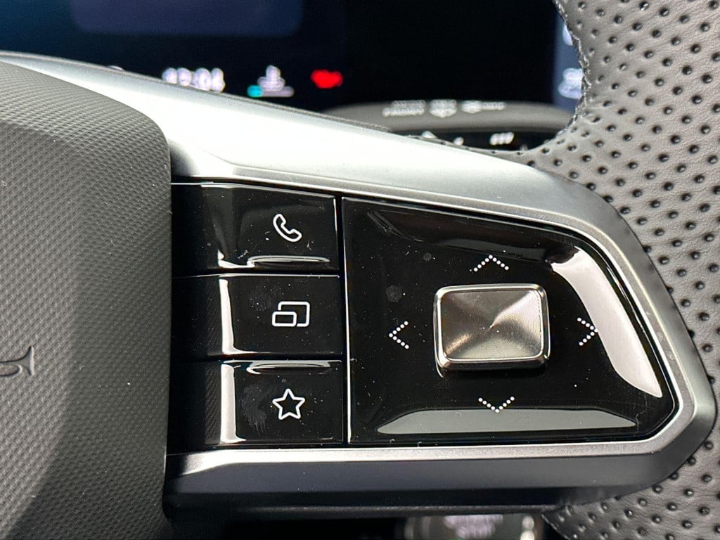 MG Hs mg phev 1.5 luxury | op = op voorraad voordeel | plug-in hybride | 7 
