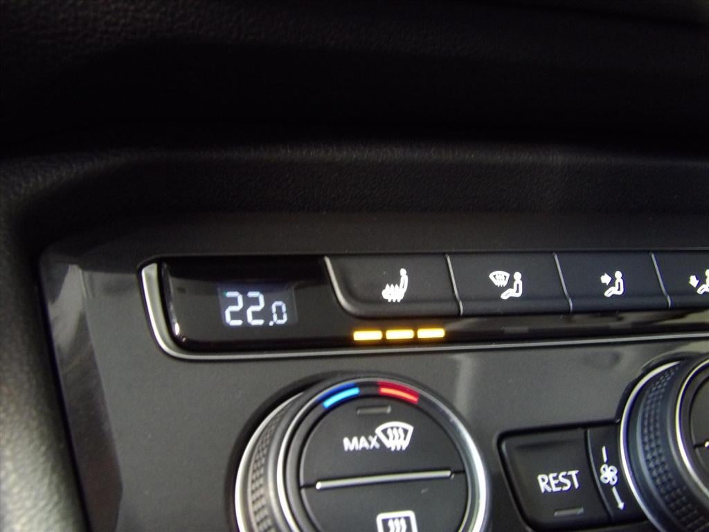 Volkswagen Tiguan Allspace 1.5 tsi act 150pk dsg highline r-line 7-zits