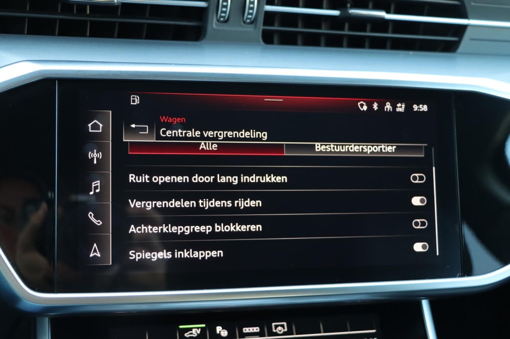 Audi A6 avant 55 tfsi e quattro s edition competition 367pk s-tr