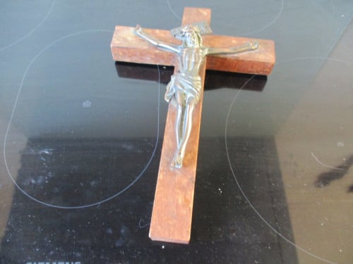 2 houten kruizen 40 en 24 cm