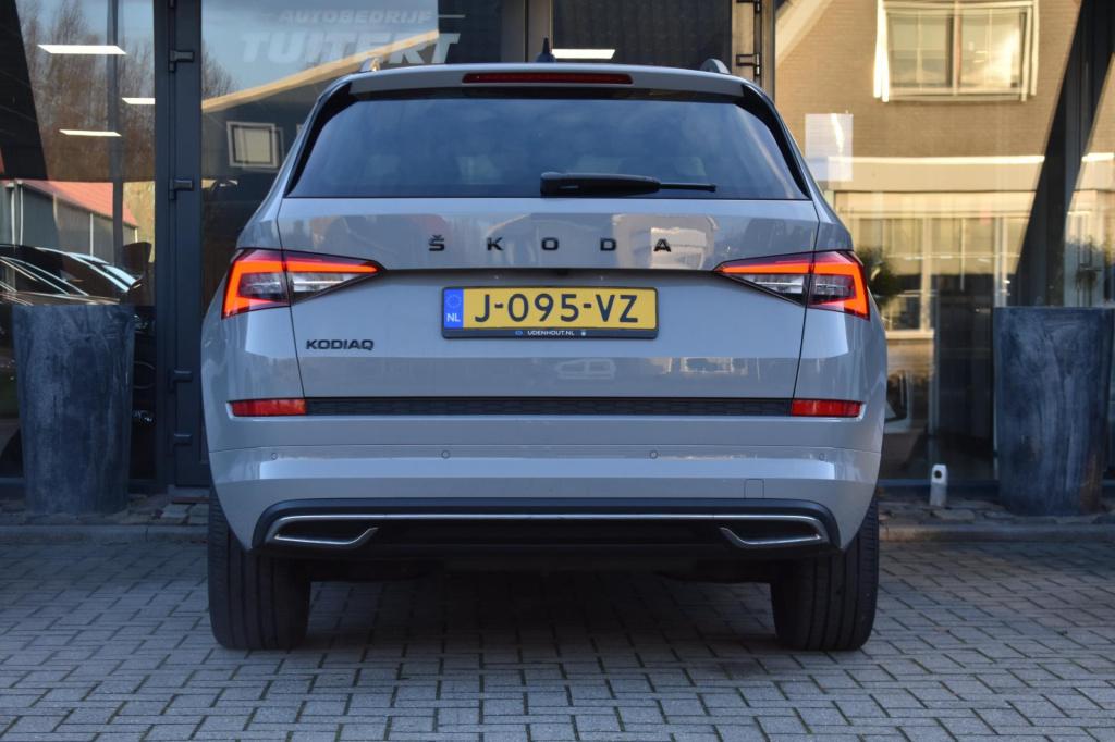 Skoda Kodiaq 1.5 tsi sportline 7p. | mj21 | camera | virtual | nap | stuur 