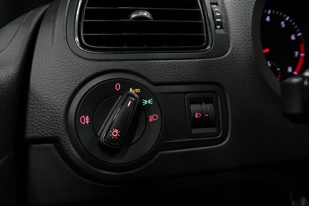 Volkswagen Polo 1.0 comfortline | 17" | cruise | stoelverw. |