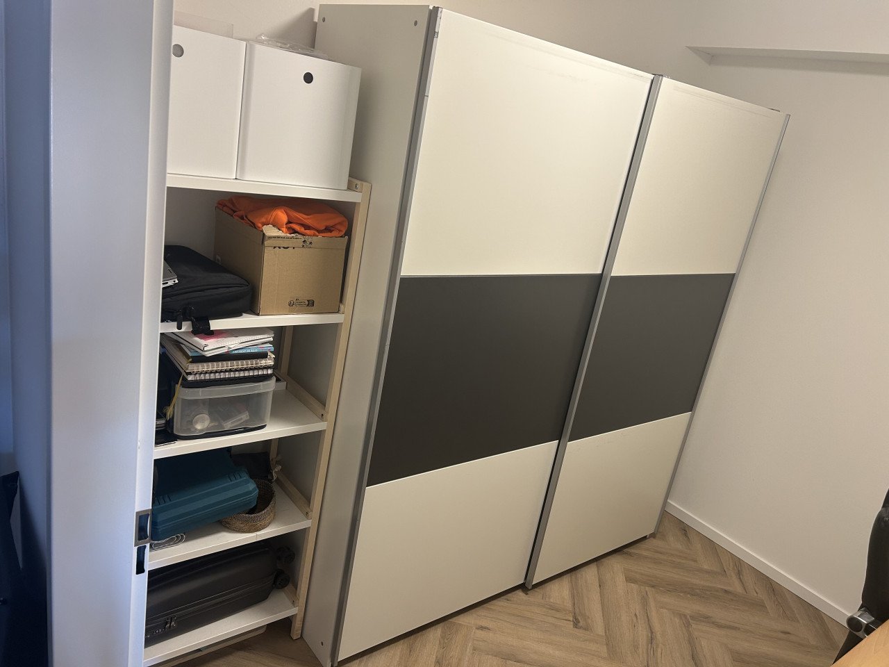 Kledingkast