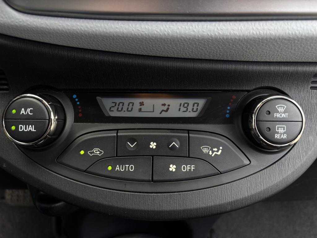 Toyota Yaris automaat 1.5 full hybrid aspiration