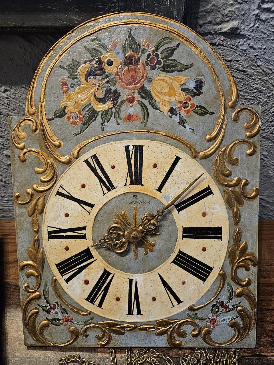 Antieke Junghans wandklok met handgeschilderde details