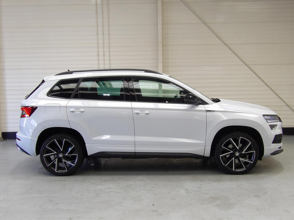 Skoda Karoq 1.5 tsi act greentech 150pk dsg-7 sportline business