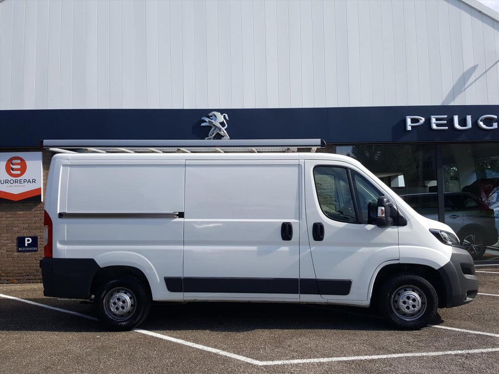 Peugeot Boxer gb 333 hdi-110pk xr profit+ l2h1 3-zits navi | kastinbouw | i