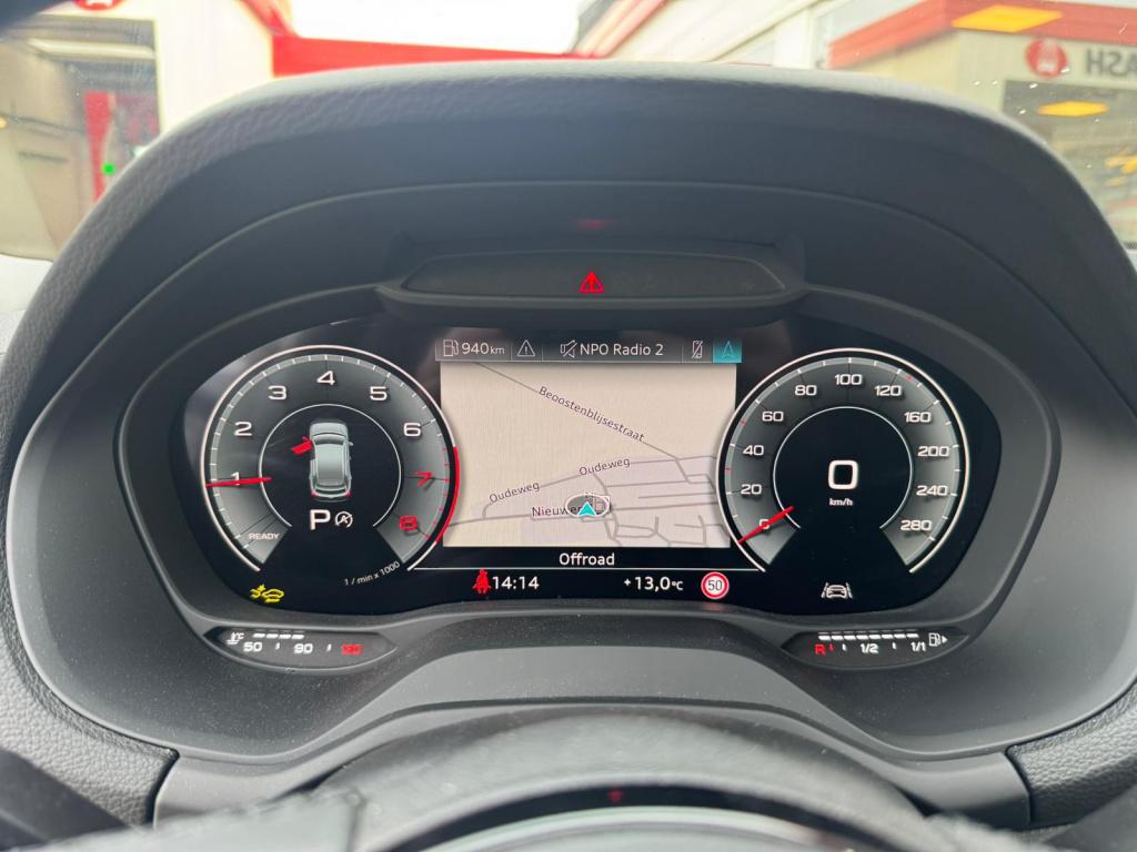 Audi Q2 35 tfsi s edition