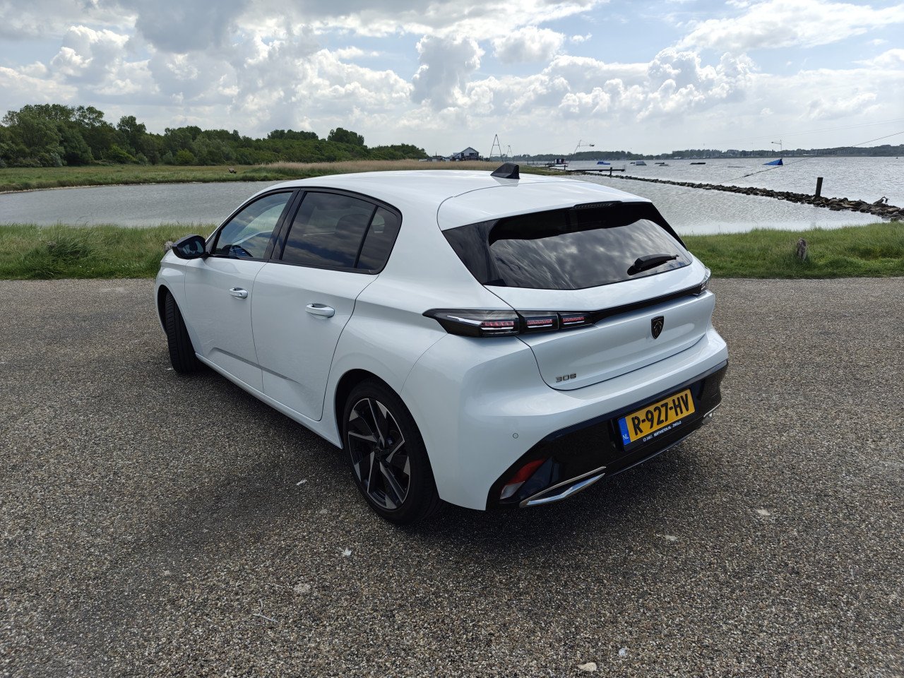 Peugeot 308 1.2 Allure (Luxe uitvoering) 2022