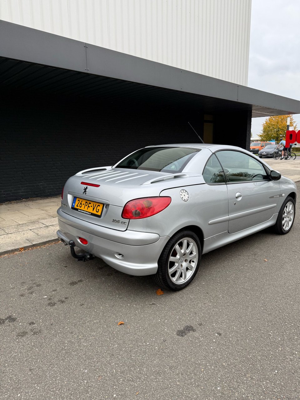 Peugeot 206 cabrio 1.6 16v