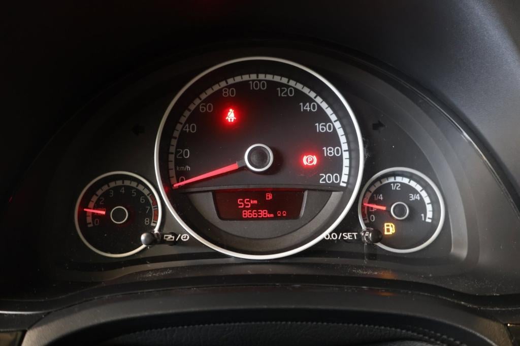 Volkswagen UP! 1.0 high up! bluemotion nl auto, airco, cruise controle, pdc