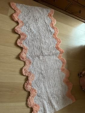 Vloerkleedje met speelse rand