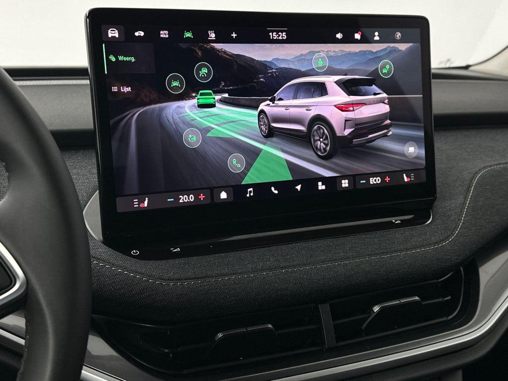 Skoda Elroq business edition tour elektromotor 210 kw / 286 pk