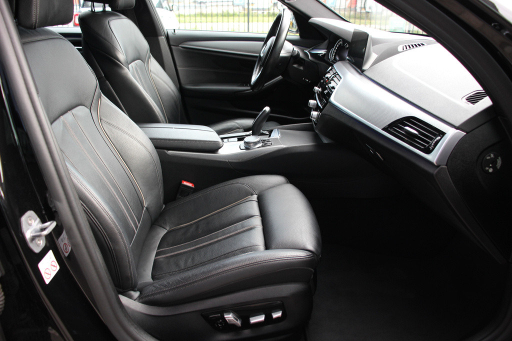 BMW 5 Serie 520i high executive m-sport | orig. nl | dealeronderhouden