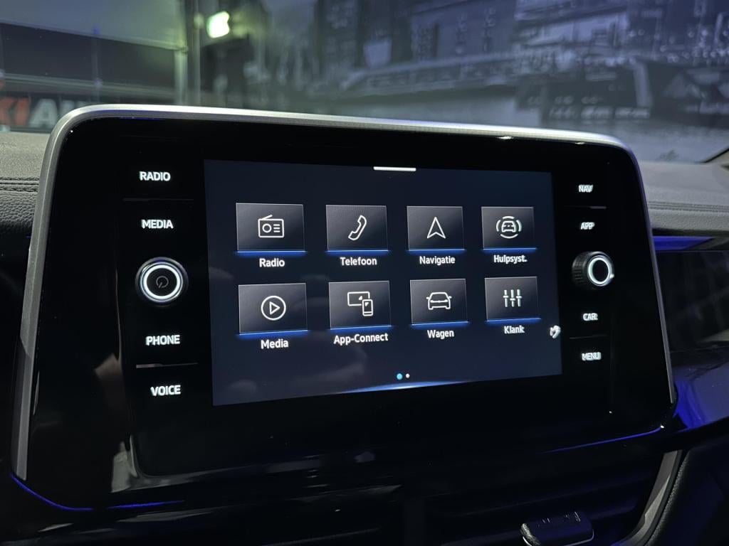 Volkswagen T-roc 1.5 tsi r-line edition *keyless*winterpakket*camera*