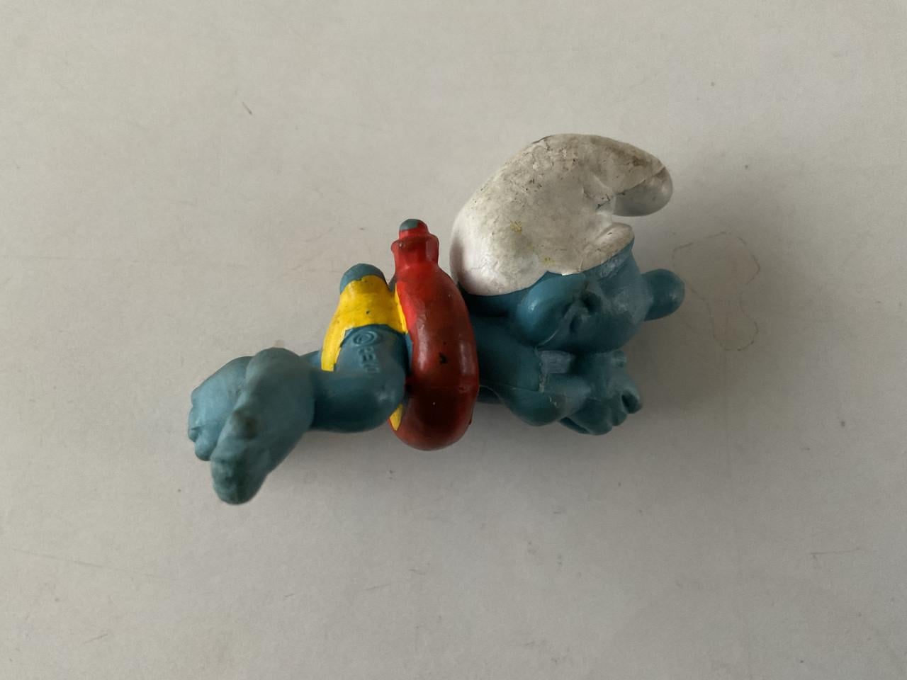 Verschillende Smurfen.    Schleich/Peyo.    Rubber.  +/- 5 cm hoog.