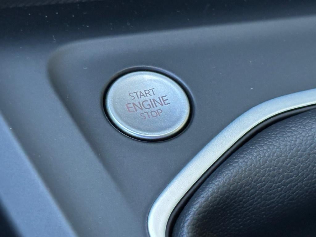 Volkswagen Golf 1.5 tsi 150pk goal | trekhaak | camera | dode hoek | rijkla