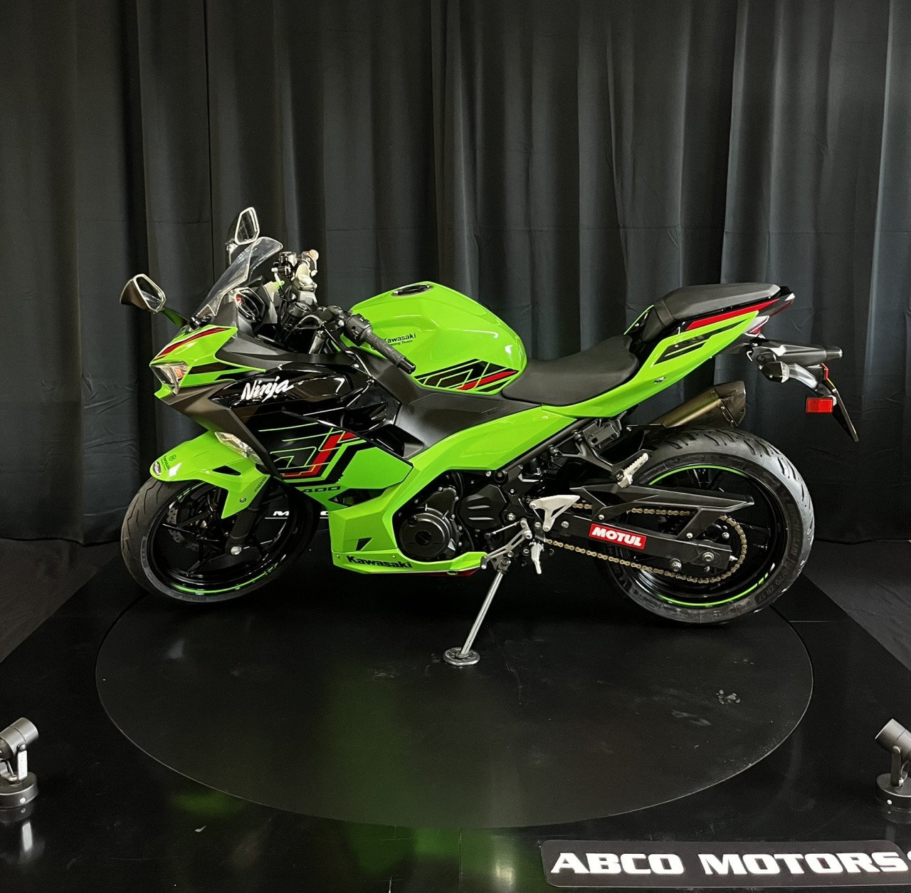 KAWASAKI NINJA 400