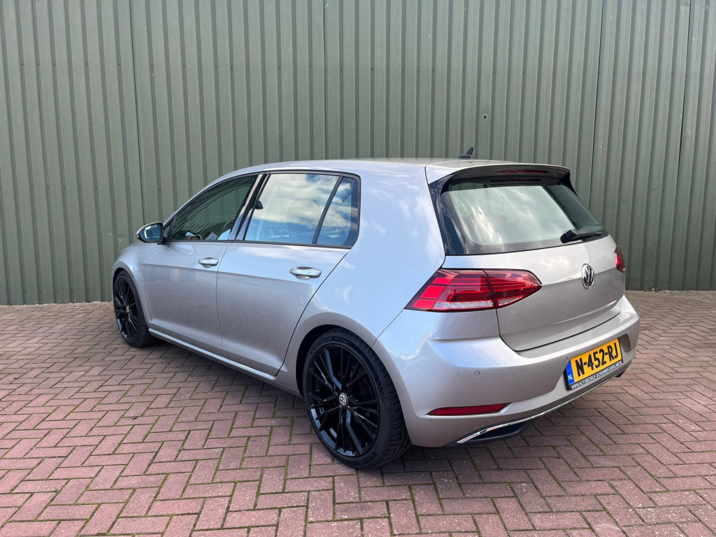 Volkswagen E-golf e-golf 136pk, virtual cockpit, apple carplay, navigatie