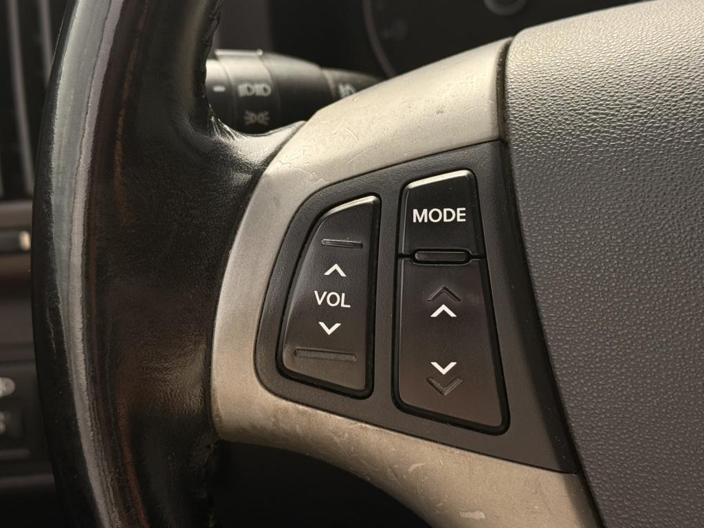 Hyundai I 30 1.4i dynamic 5drs | cd-speler | airco | lm velgen