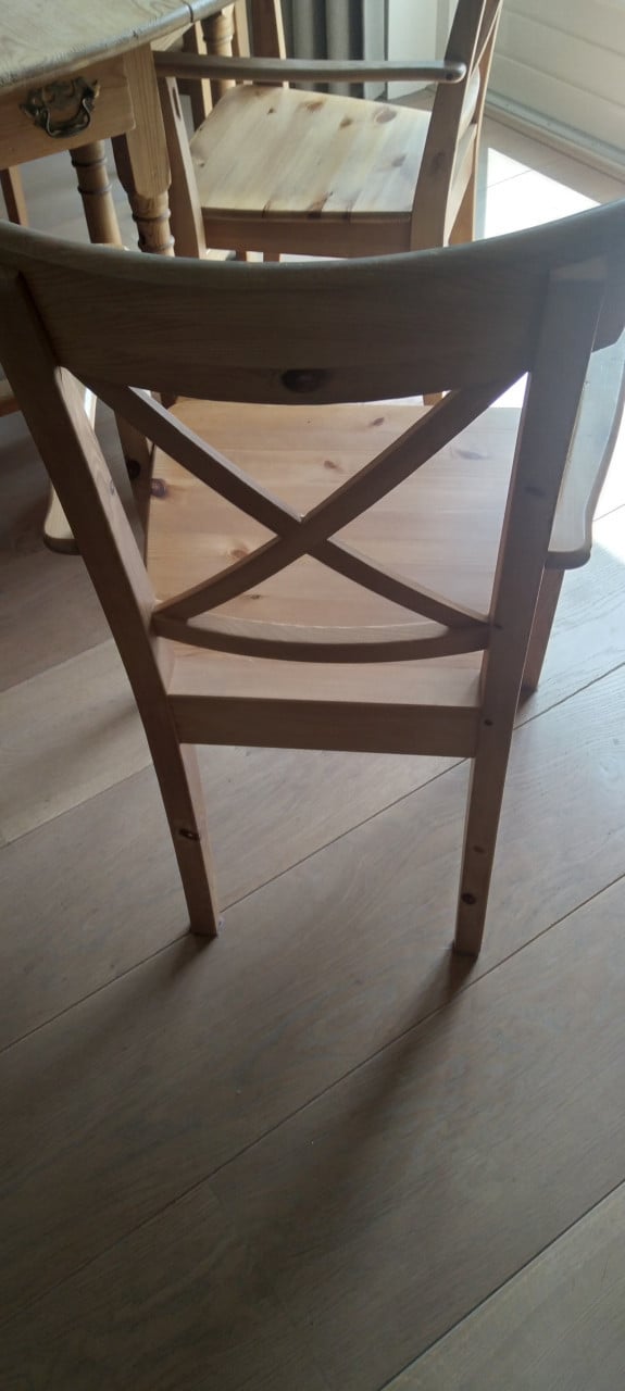 Eethoek Grenen blank hangoortafel