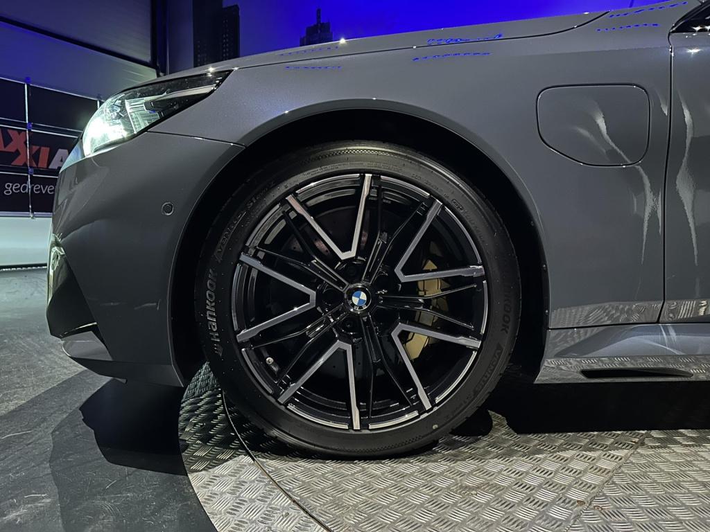 BMW M5 touring *keramisch*diverspack*comfortpack*drivass*carbon*pano*trekha
