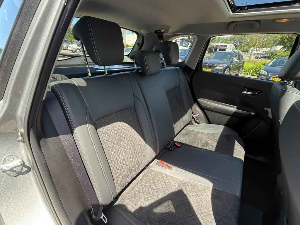 Suzuki Vitara 1.4 boosterjet style smart hybrid |automaat|leer|panoramadak|
