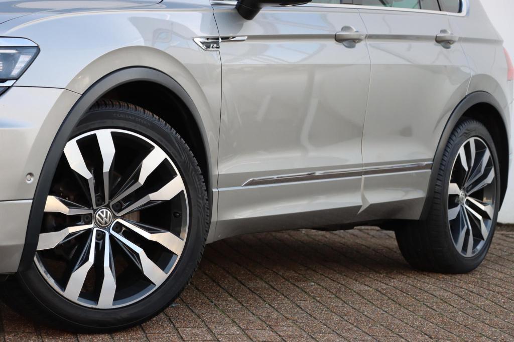 Volkswagen Tiguan 1.4 tsi act highline business r advance 150pk dsg6