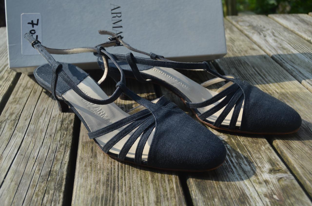 Giorgio Armani damesschoenen mt 38 in goede staat (van een verzamelaar) (1)