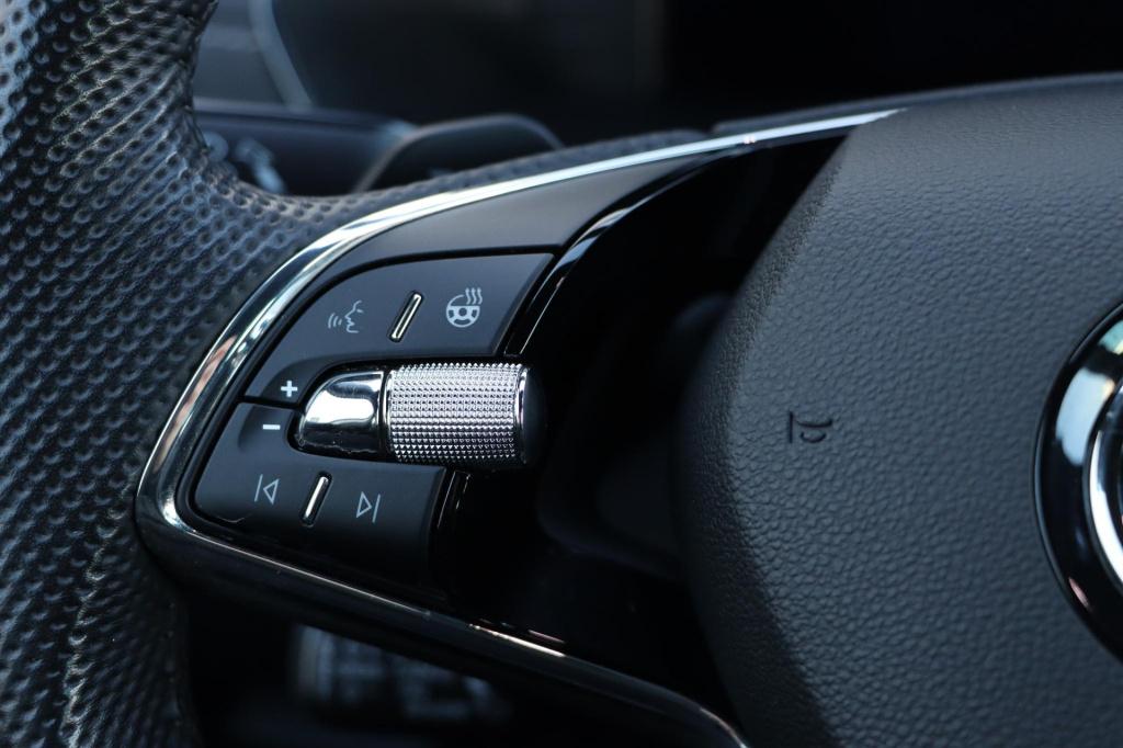 Skoda Octavia combi 1.4 tsi iv phev sportline business 204pk dsg6 | soh 95,